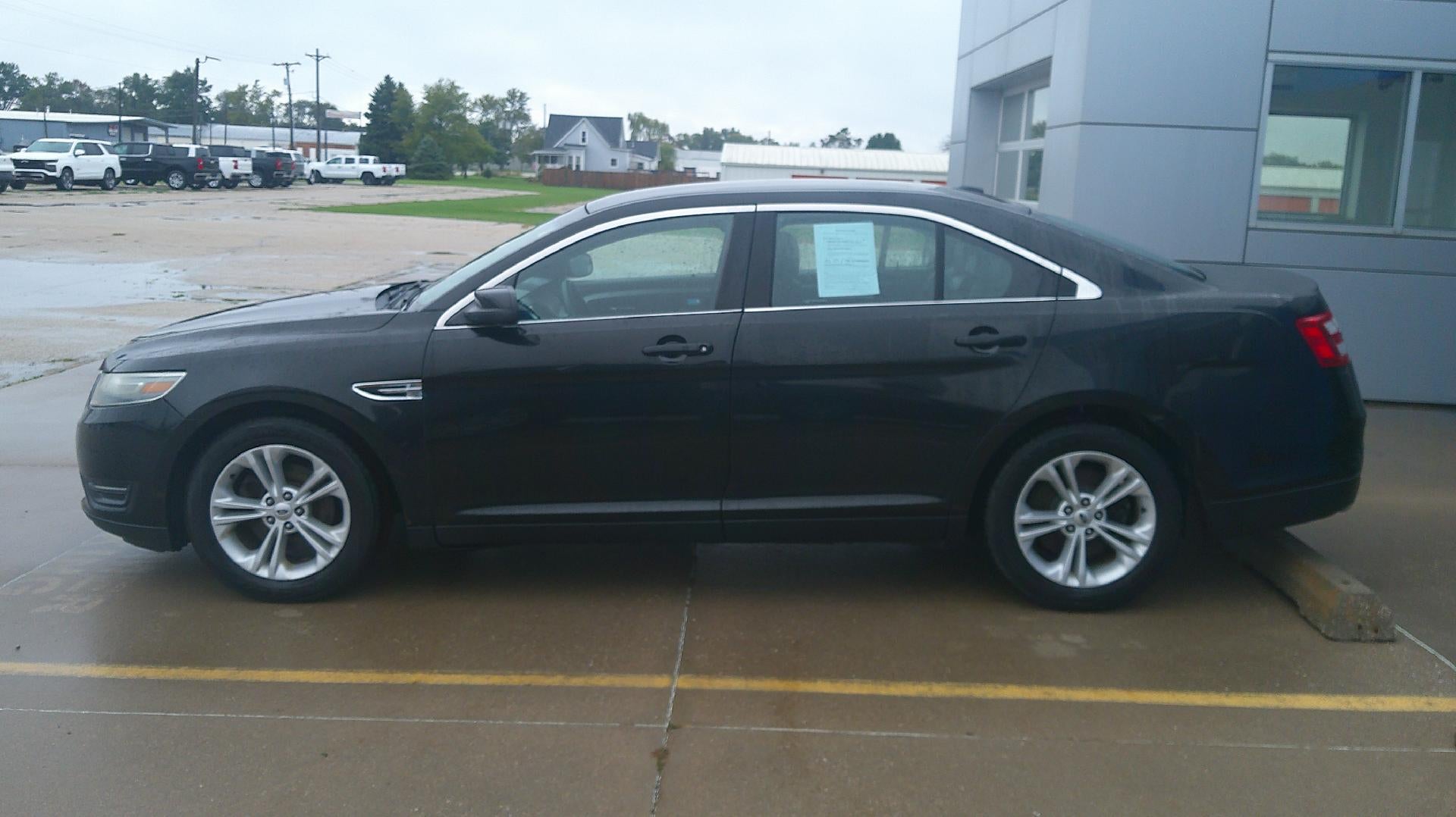 2014 Ford Taurus SEL