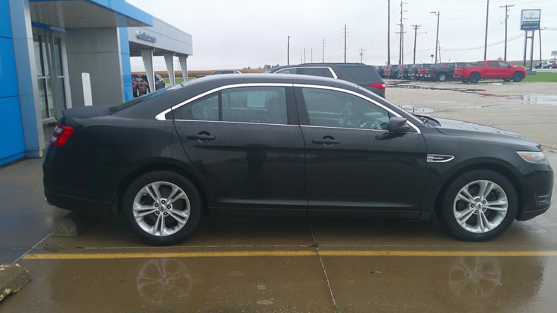 2014 Ford Taurus SEL