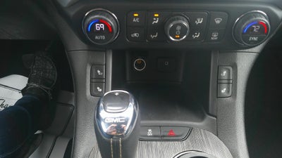 2019 GMC Acadia SLT