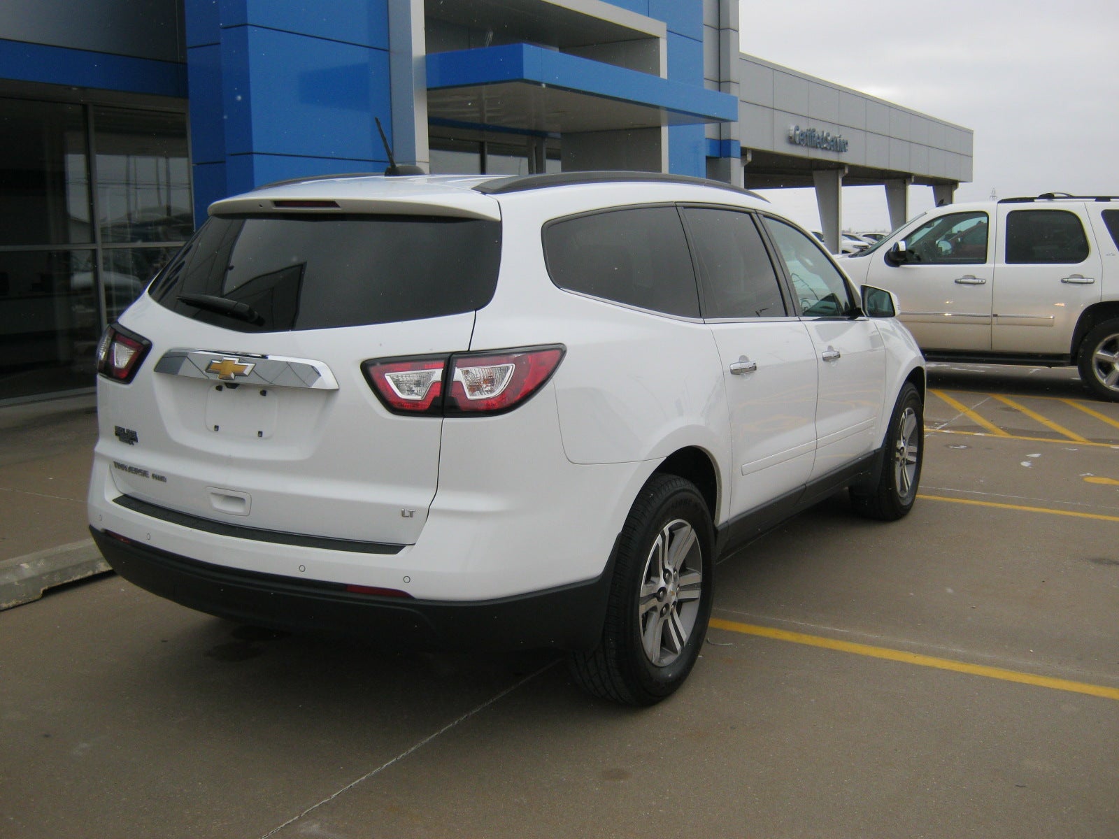 2017 Chevrolet Traverse LT