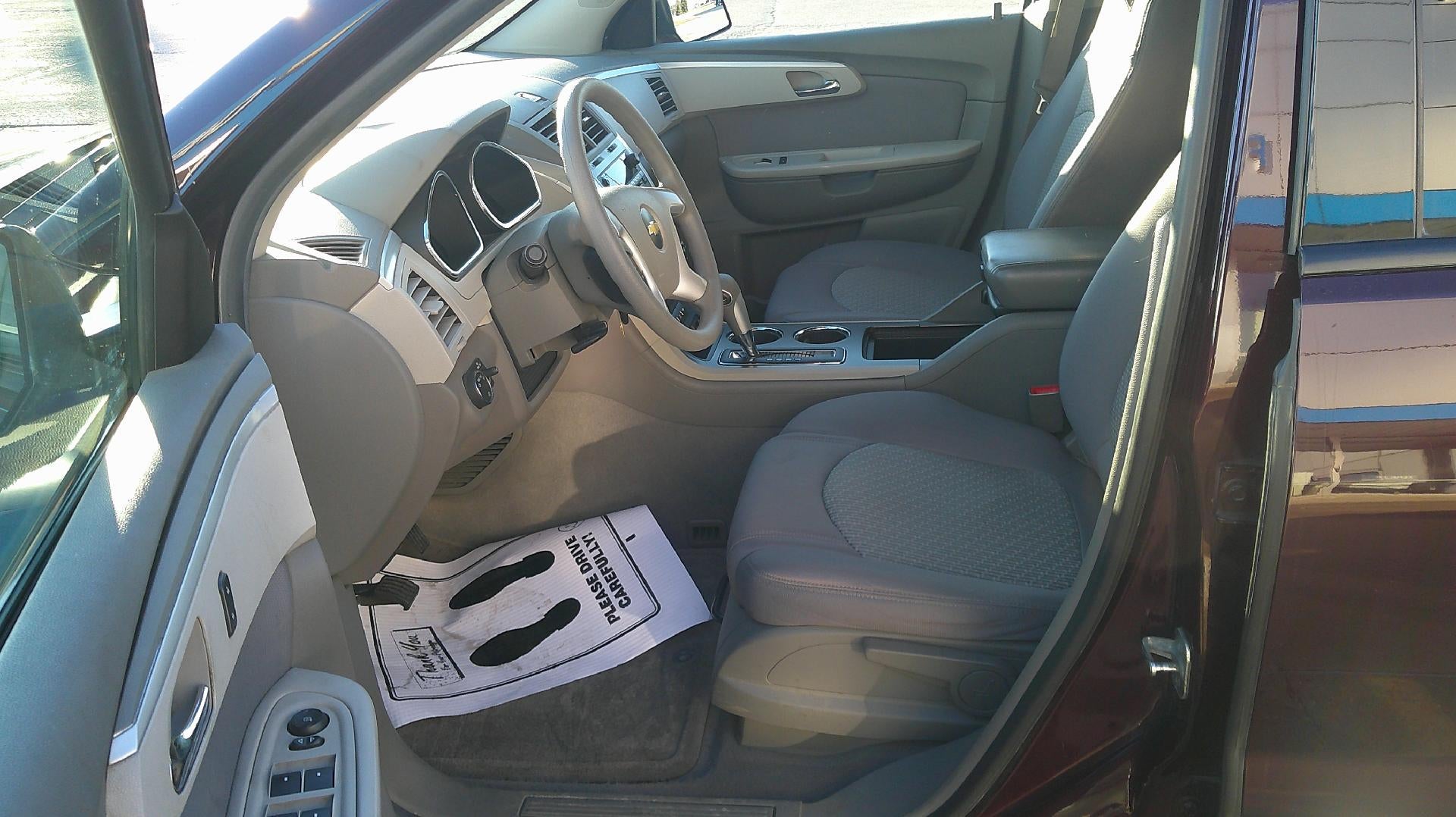 2010 Chevrolet Traverse LS