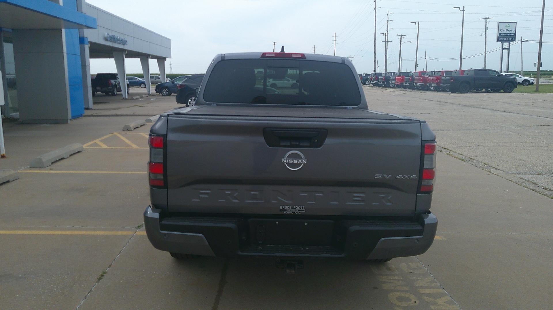 2023 Nissan Frontier SV