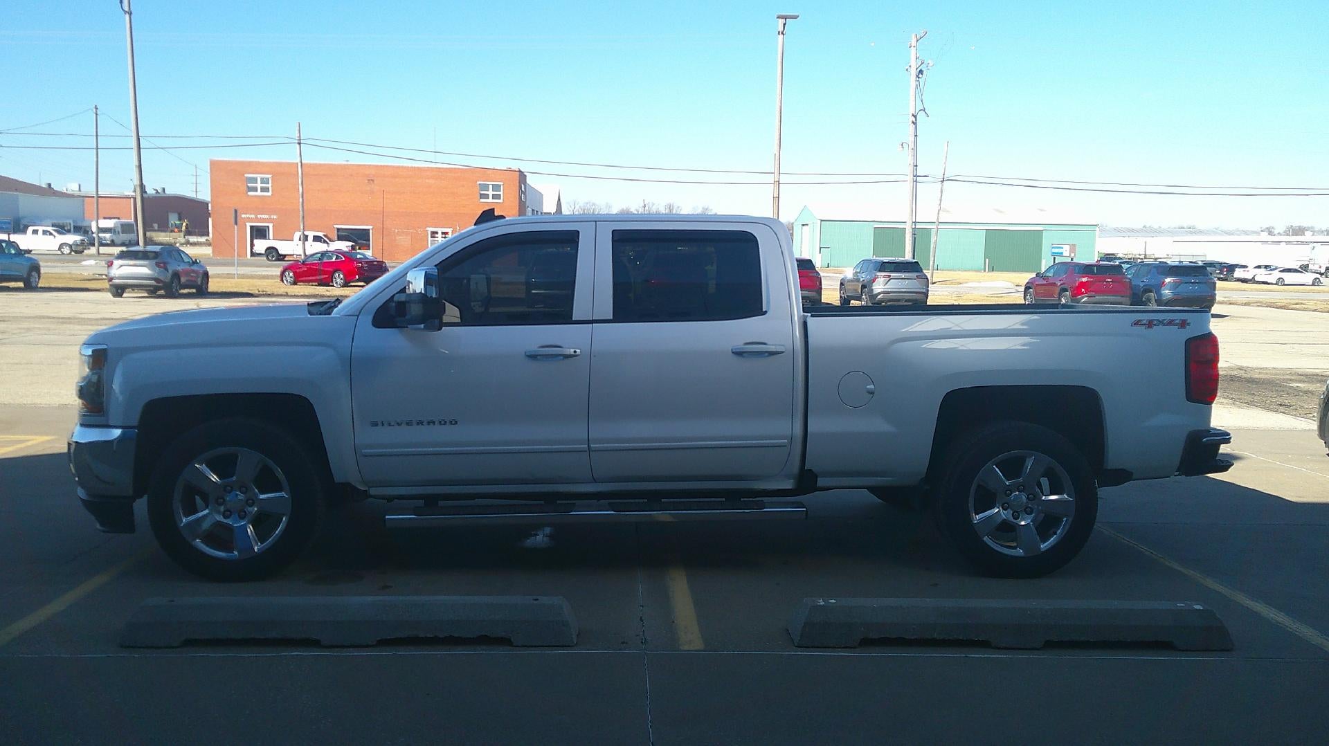 2017 Chevrolet Silverado 1500 LT