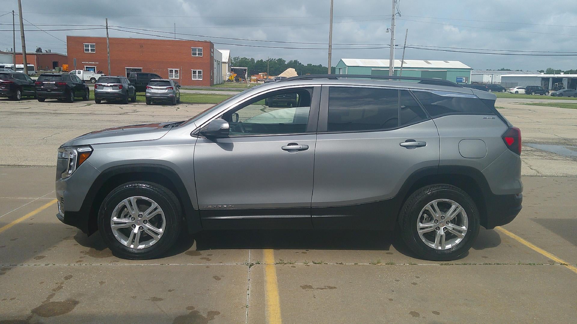 2024 GMC Terrain SLE