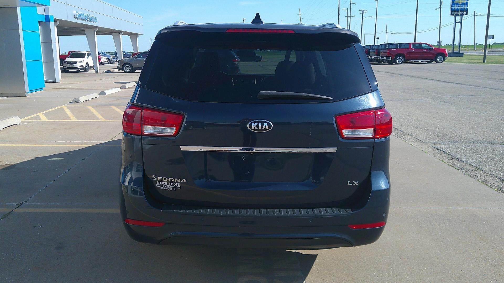 2015 Kia Sedona LX