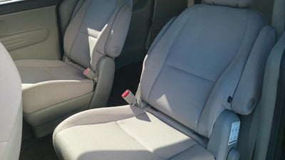 2015 Kia Sedona LX